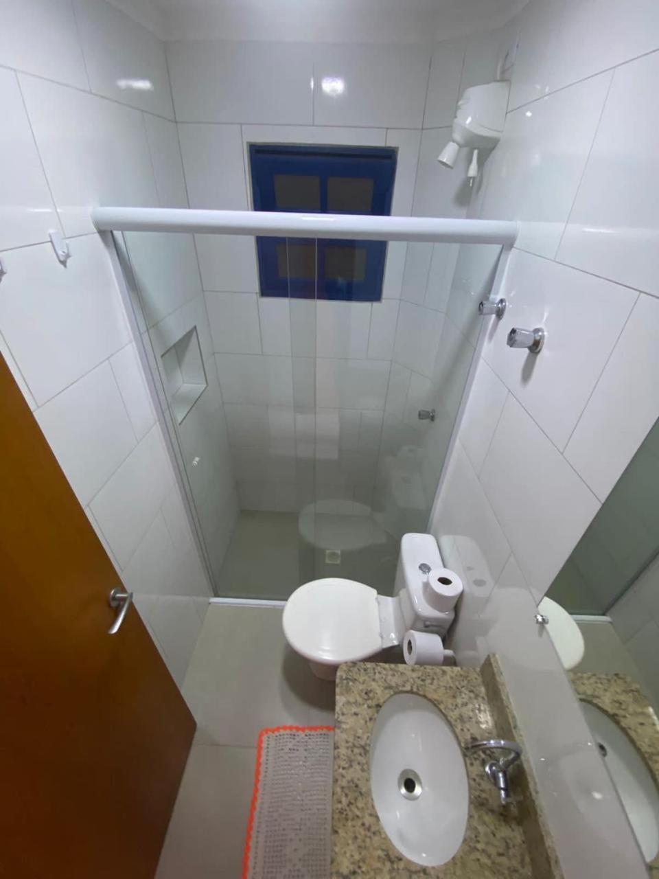 Vila Lorenzi & Apartamentos Ubatuba Kültér fotó