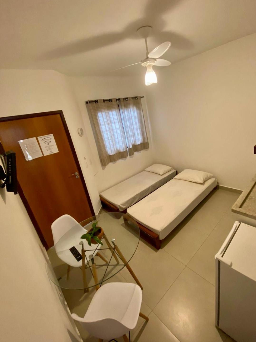Vila Lorenzi & Apartamentos Ubatuba Kültér fotó